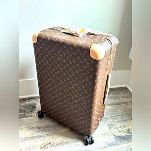 NWT LOUIS VUITTON HORIZON 70 SUITCASE BRAND NEW